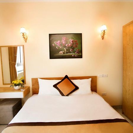 Phu Ly Tien Loc Palace Hotel מראה חיצוני תמונה